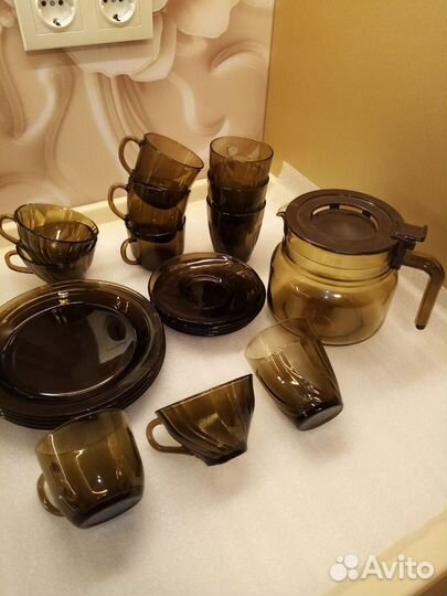 Сервиз из тёмного стекла Франция Luminarc новый