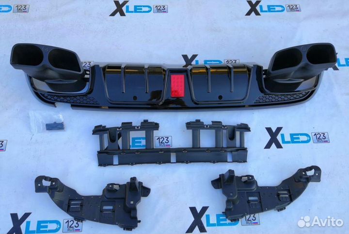 Диффузор Brabus Mercedes W205 с насадками глянец