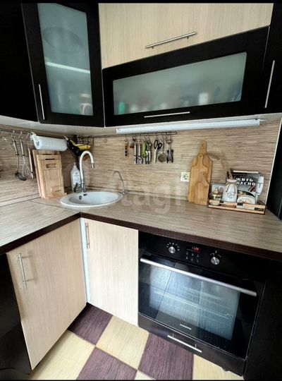 2-к. квартира, 45 м², 3/6 эт.