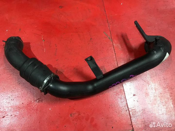 Патрубок интеркулера Volvo S80 2.5 B5254T10