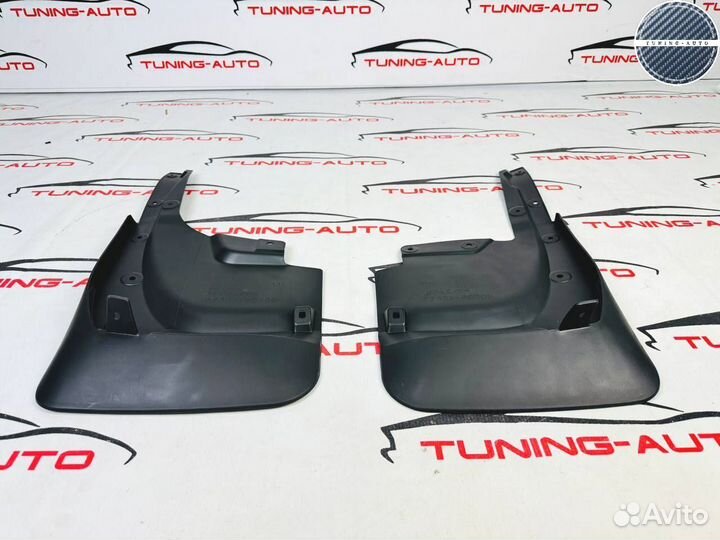 Брызговики на Lexus LX 570