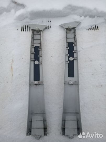 Пластик стоек крыши на ладу гранту