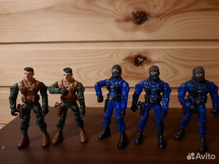 Солдатики для войнушки