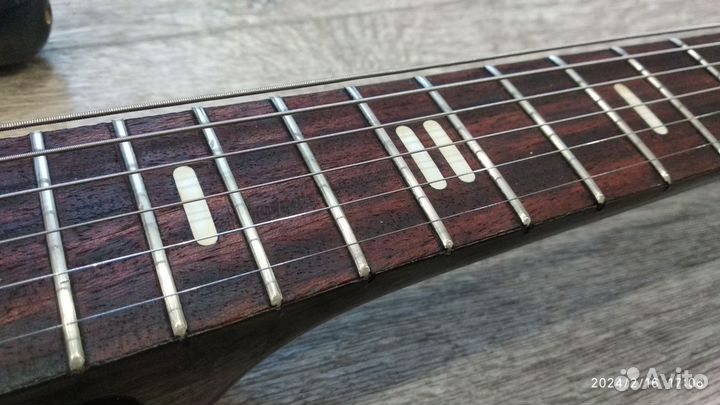 Электрогитара эгс-650 
