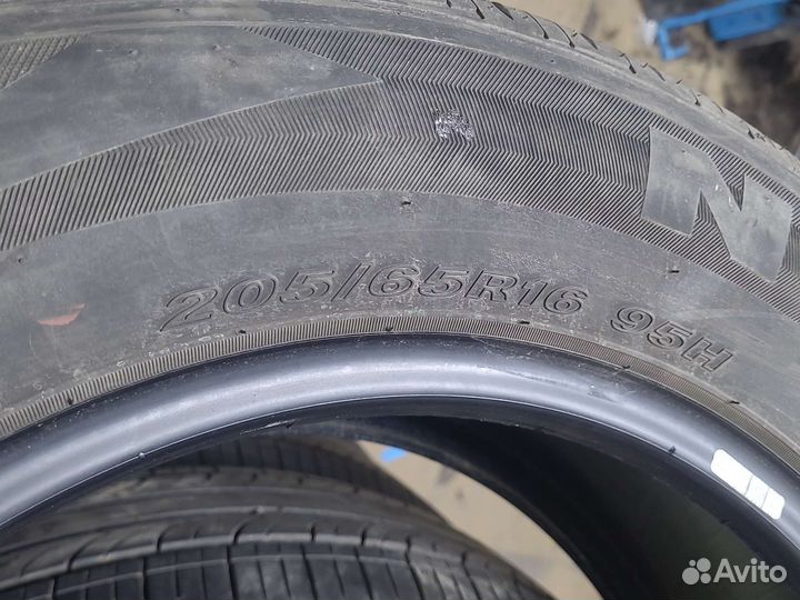 Nexen Classe Premiere 672 205/65 R16 95H