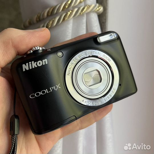 Цифровой фотоаппарат Nikon, Samsung