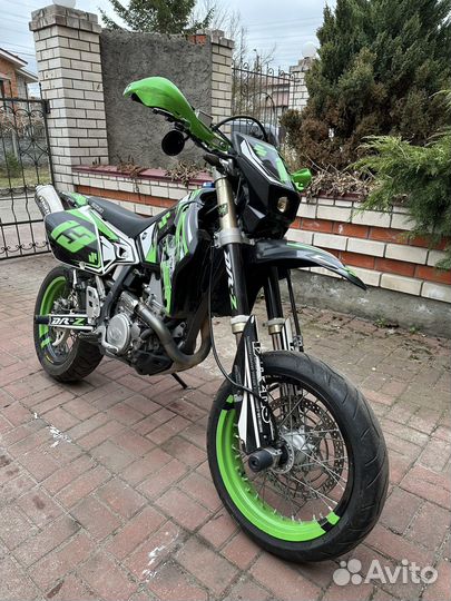 Suzuki dr-z 400