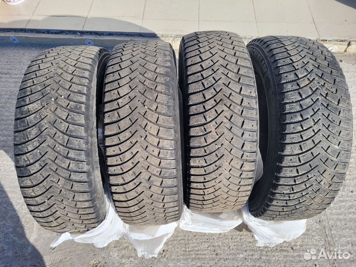 Michelin Latitude X-Ice North 2 235/65 R17