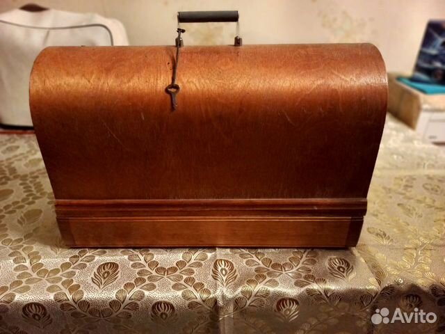 Швейная машина Подольск ручная