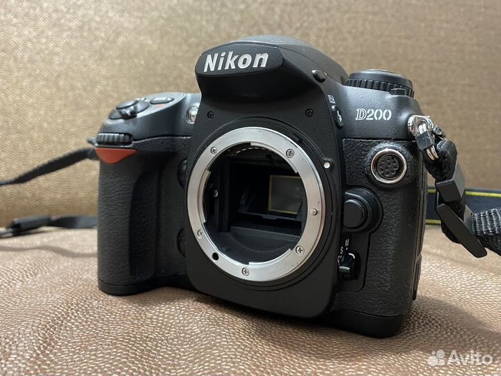 Nikon D200