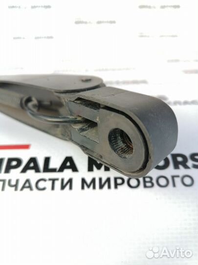 Поводок заднего дворника Ford Focus 2 хэтчбек