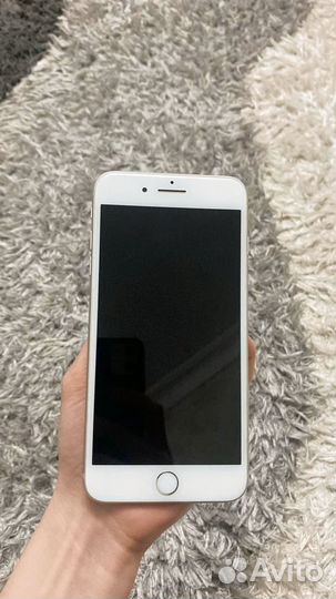 iPhone 8 Plus, 64 ГБ
