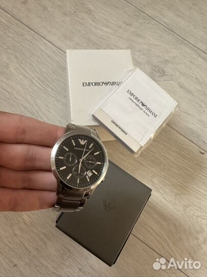 Наручные часы Emporio Armani