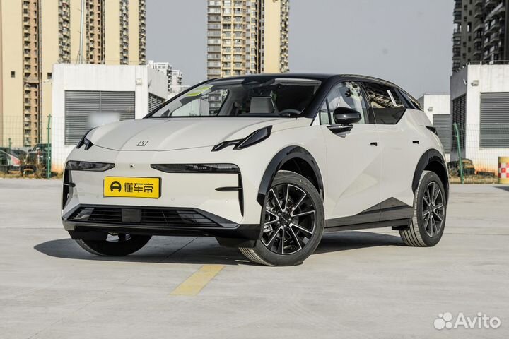 Zeekr X 272 л.с. AT, 1 км