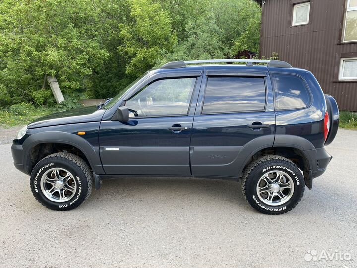 Chevrolet Niva 1.7 МТ, 2011, 117 000 км