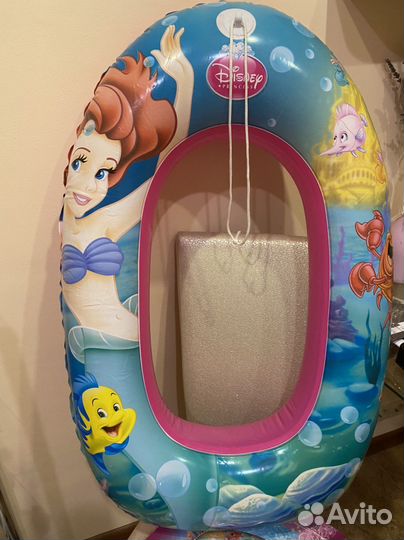 Надувной круг для плпвания