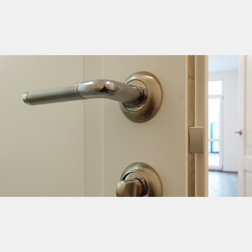 2-к. квартира, 77 м², 4/24 эт.