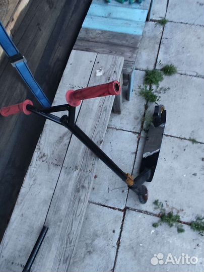 Трюковой самокат