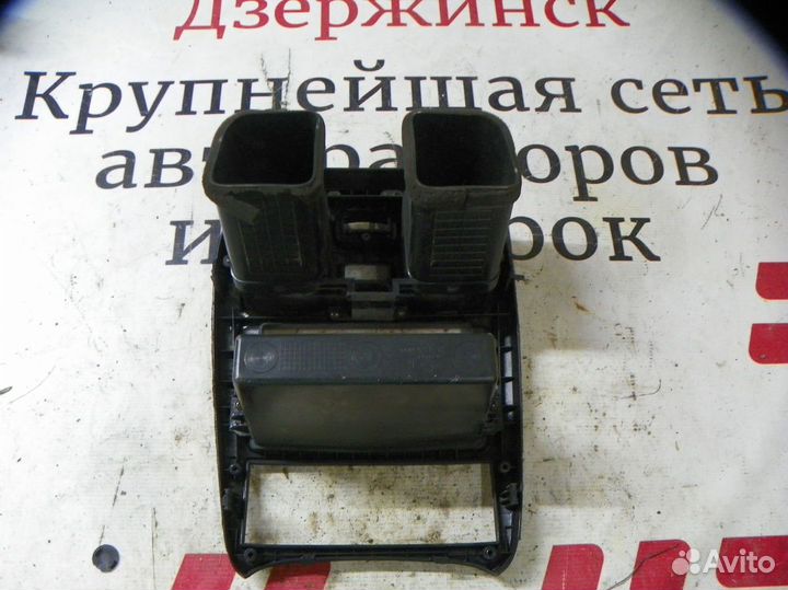 Накладка центральной консоли Hyundai Sonata