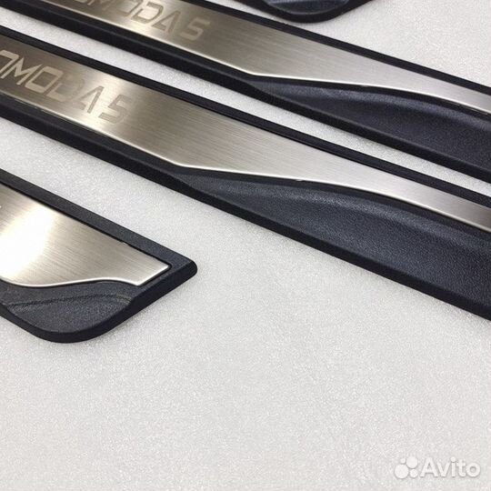 Накладки на пороги Omoda C5 / Омода С5 2022-2024 г.в