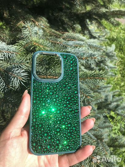Чехол на iPhone 14 pro со стразами