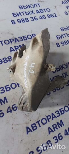 Кронштейн двигателя на Volkswagen Phaeton