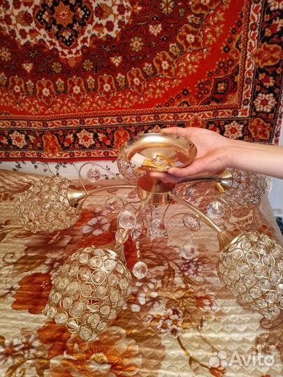 Люстра потолочная