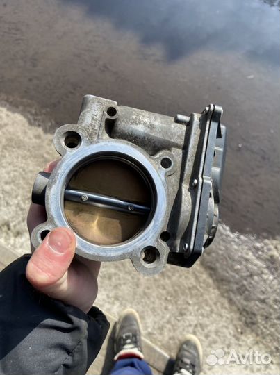 Дроссельная заслонка volvo s40 2.4