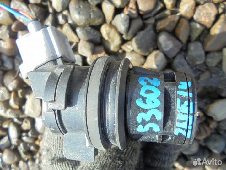 Мотор бачка омывателя задний Toyota Wish ZNE14