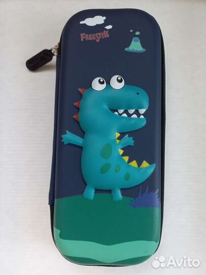 Пенал каркасный объемный рисунок 3D