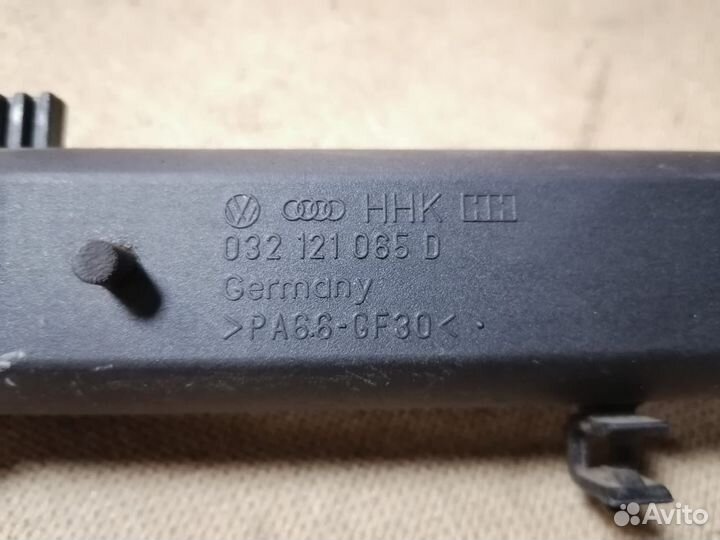 Патрубок системы охлаждения, VAG 032121065D