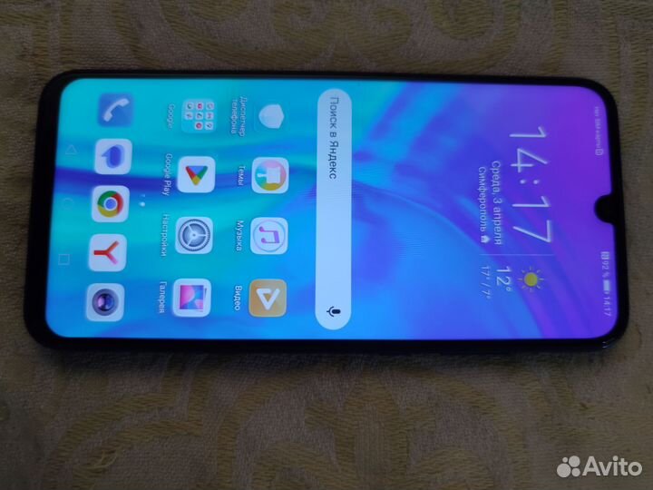 HONOR 20e, 4/64 ГБ