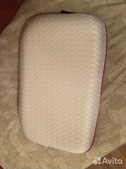 Подушка ортопедическая с эффектом памяти