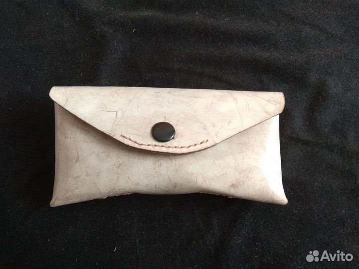 Очечник из кожи