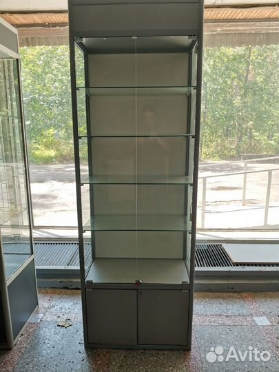 Торговые витрины стеклянные