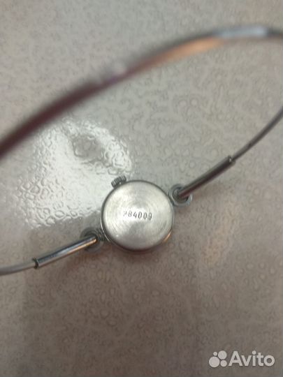 Женские часы Чайка СССР. 17 камней