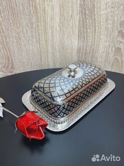 Масленка из серебра