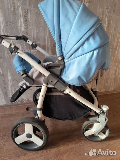 Коляска 3 в 1