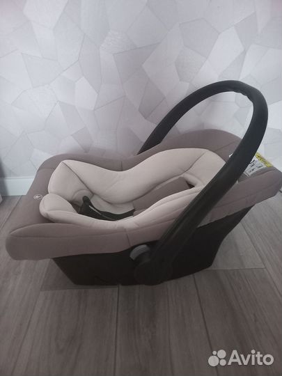 Автомобильное детское кресло от 0