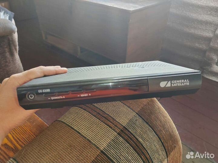 Тарелка триколор тв и приставка