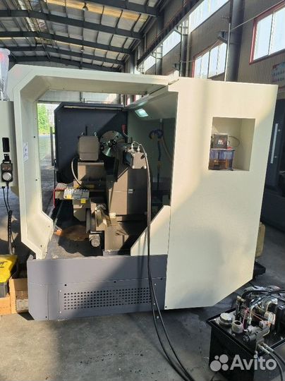 Горизонтальный токарный станок с чпу CK6180х2000