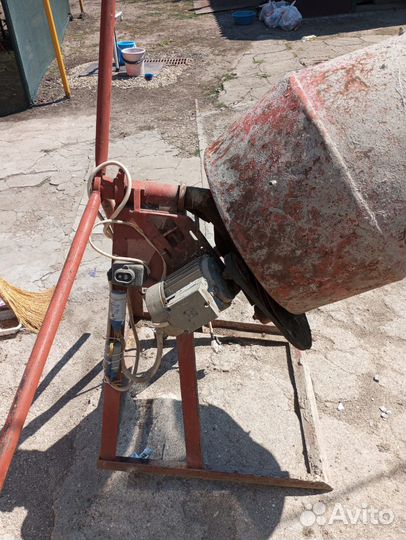 Бетономешалка