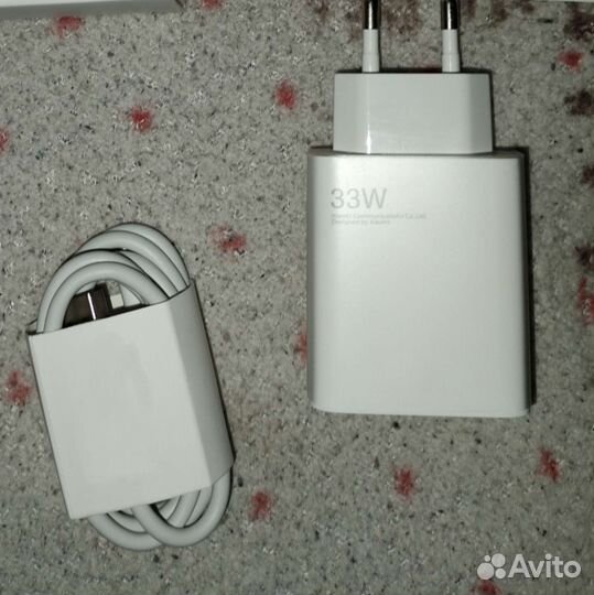 Зарядка для телефона