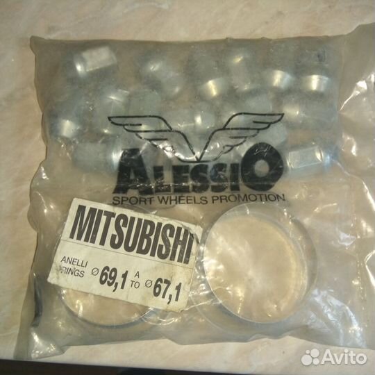 Гайки и кольца для дисков, комплект Alessio