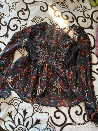 Одежда на девушку р-р 42-44