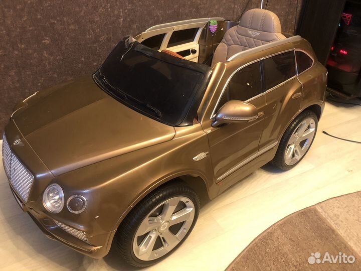 Детский электромобиль