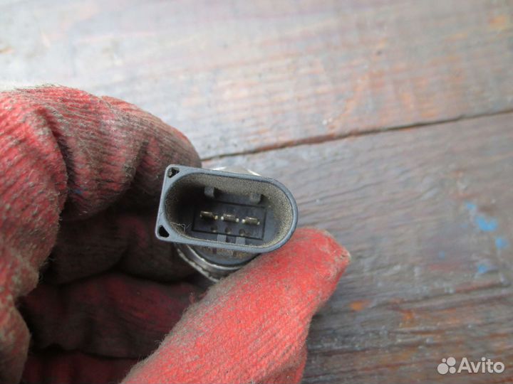 Датчик давления топлива Bmw 5 F10 2010г. 3 E90 E91