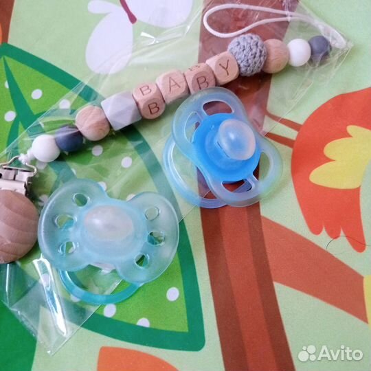 Пустышки avent и держатель, бутылочка