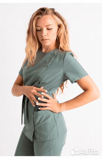 Медицинский костюм