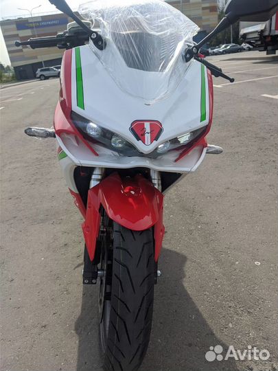 Электромотоцикл Ducati 1199 Panigale 8000 ватт